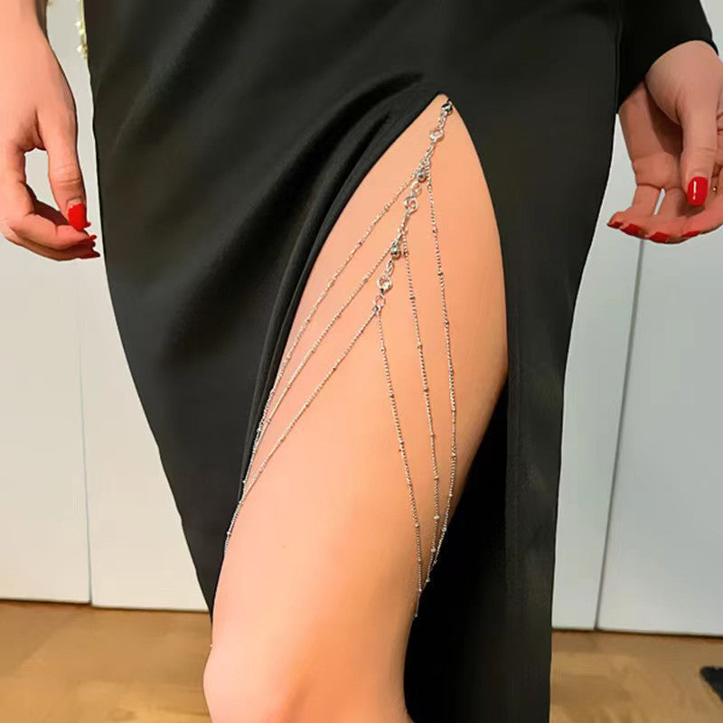 Brustkette Mit Quastenhalskette