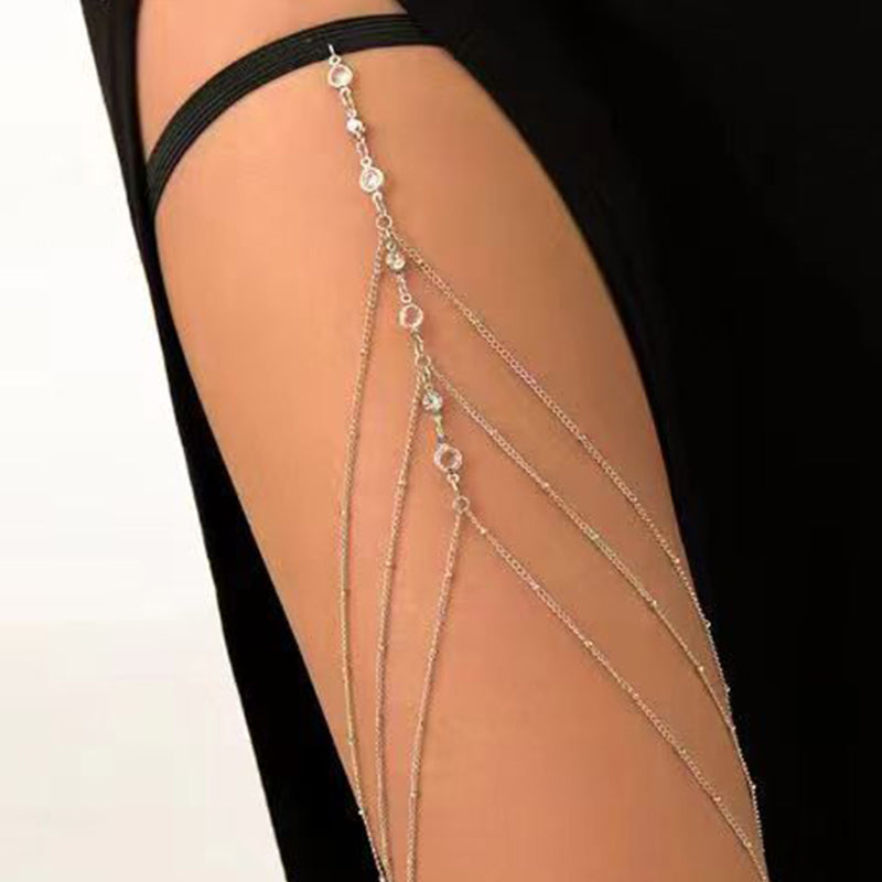 Brustkette Mit Quastenhalskette